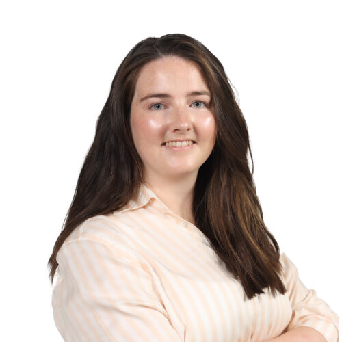 Saskia Linn, Associate